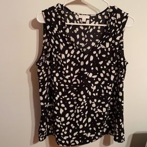 V Neck Sleeveless Top